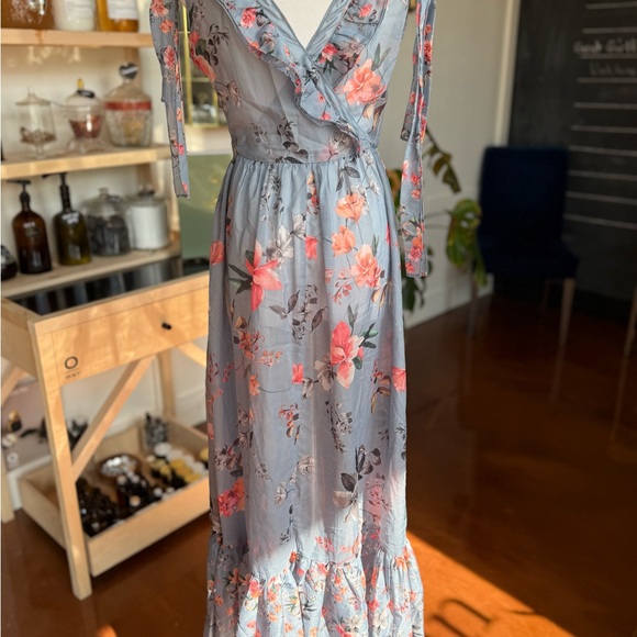 French Connection Romantic Floral Dress - Picture 6 of 9